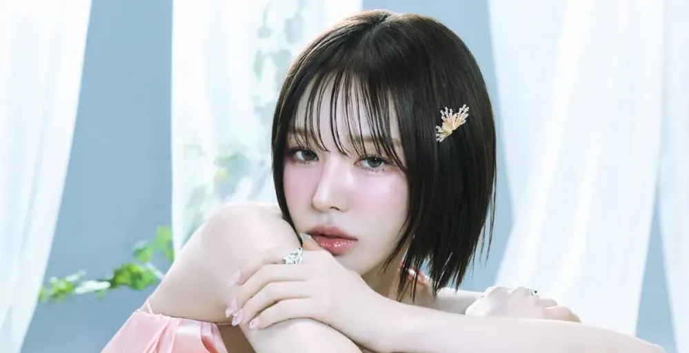 Венді з Red Velvet повертається на посаду ведучої 'Young Street' через рік