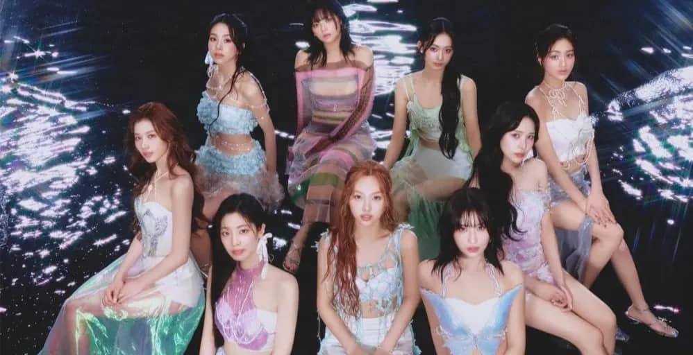 TWICE продовжує підготовку до випуску свого 5-го японського альбому "DIVE", опублікувавши зворушливий тизер-постер.