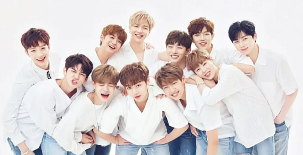 Wanna One сигналізують про возз'єднання після 7 років зворушливими рукописними листами