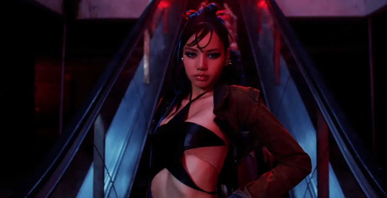 Модельєр звинуватив Лісу з BLACKPINK у плагіаті у кліпі "Rockstar"