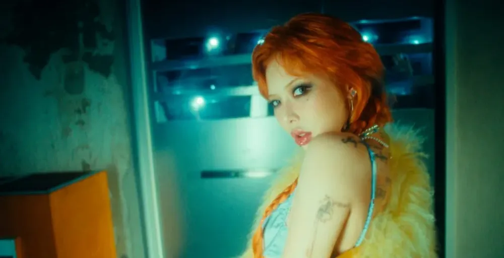 HyunA скасувала своє турне Північною Америкою з невідомих причин, що викликало різні спекуляції